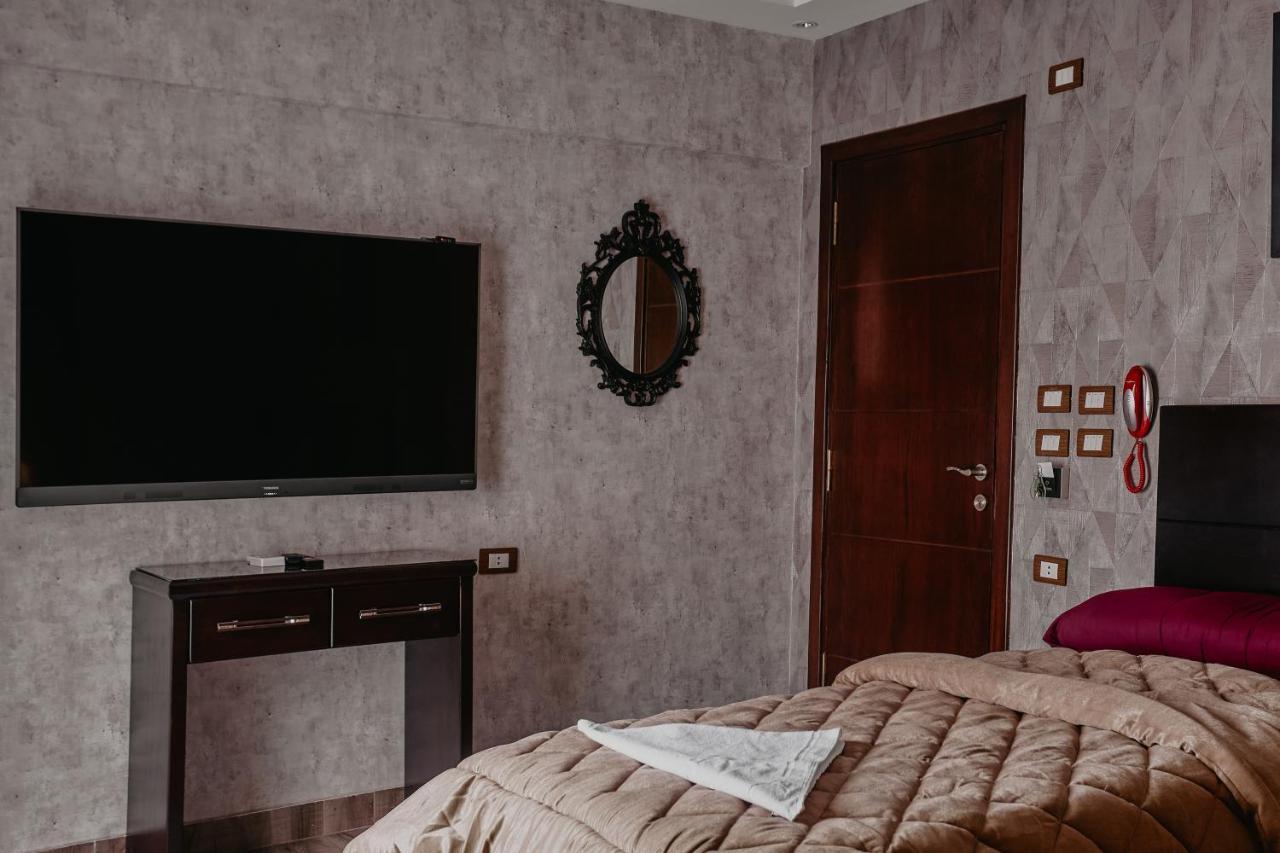 Pyramids Planet Hotel Ghatati 외부 사진